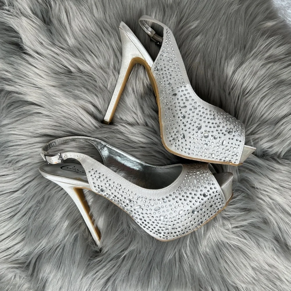 SOLD - NWOT Candie's Catiara Rhinestone Heels - Silver, Size 9 - Picture 7 of 11